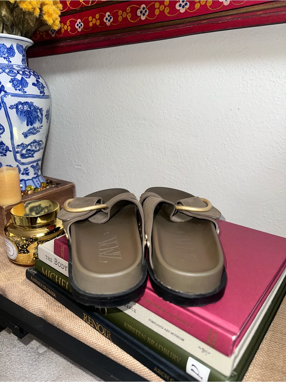 Zara Olive Green Suede Slide Sandals with Gold Buckle Size 37 - Picture 5 of 7